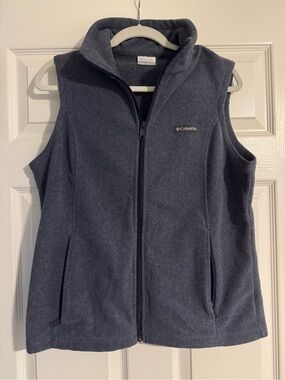 Columbia Women's Blue Fleece Vest